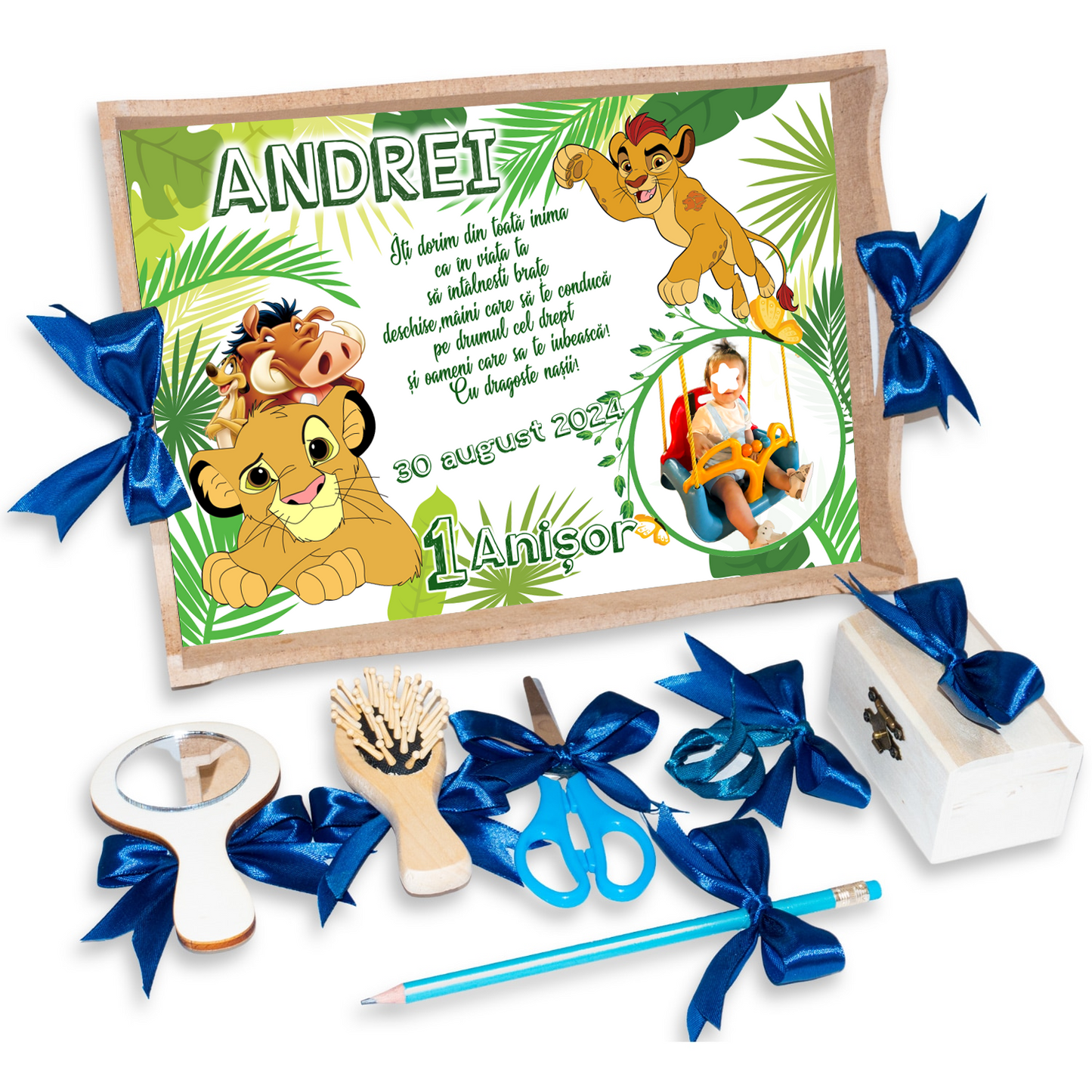 Tava pentru Mot Personalizata pentru baieti, Model Simba Lion King, Culoare Natur, Funde Albastre