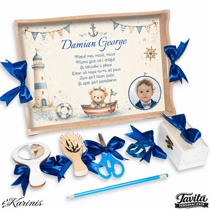 Set mot baiat aniversare 1 an cu tava personalizata, tematica nautica si poza copil